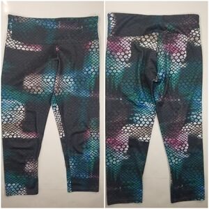 Onzie Crop Leggings S/M